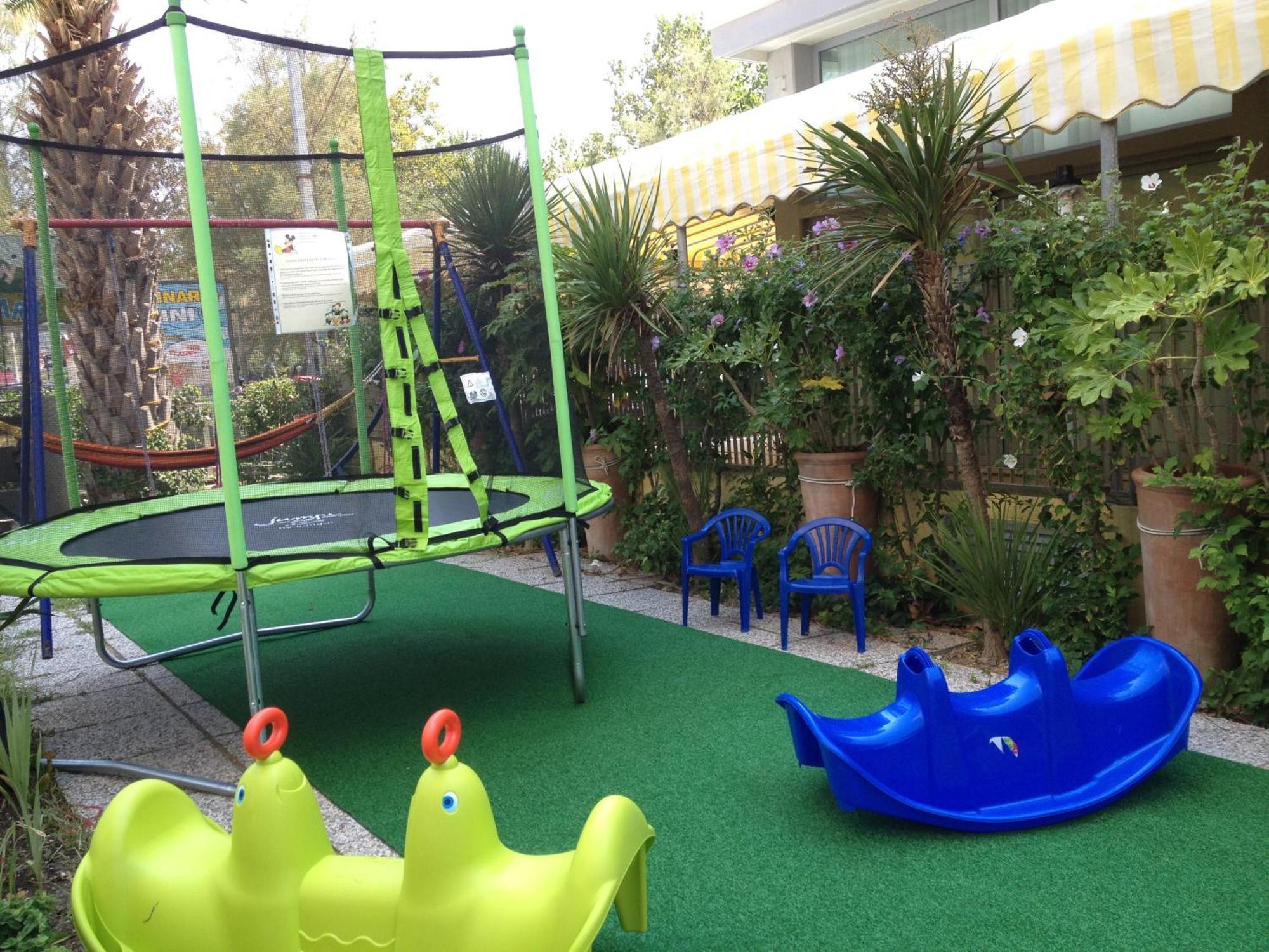 Hotel Perticari Pesaro Esterno foto