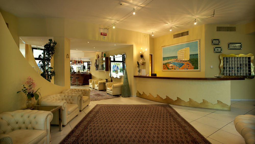 Hotel Perticari Pesaro Esterno foto