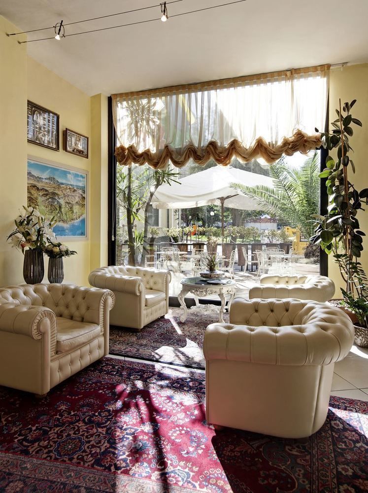 Hotel Perticari Pesaro Esterno foto