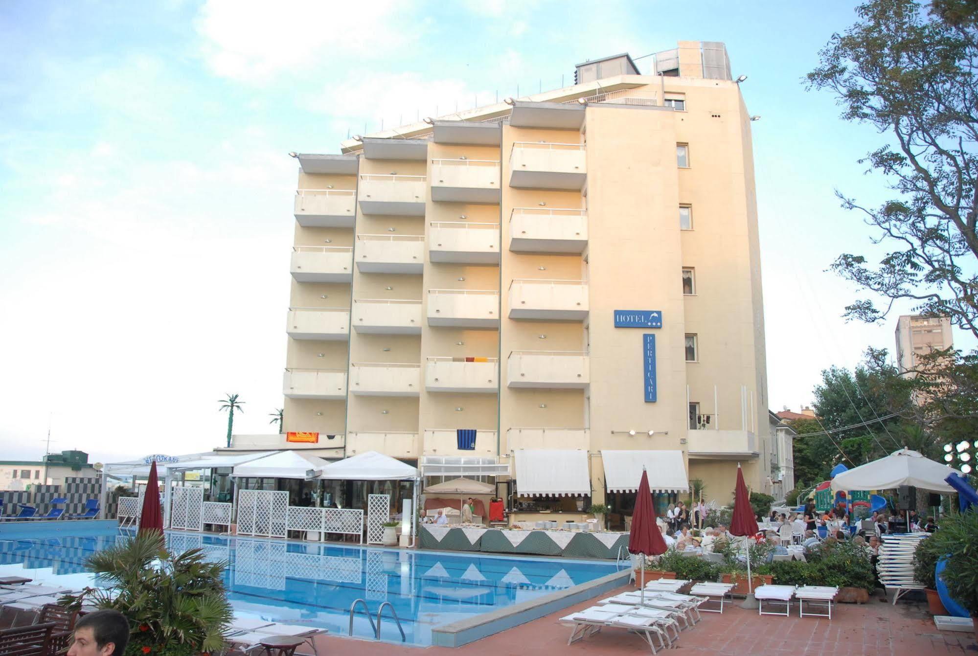 Hotel Perticari Pesaro Esterno foto