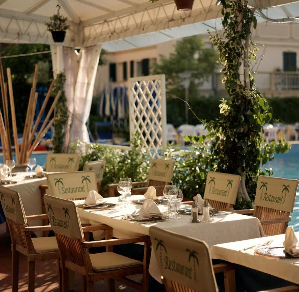 Hotel Perticari Pesaro Esterno foto